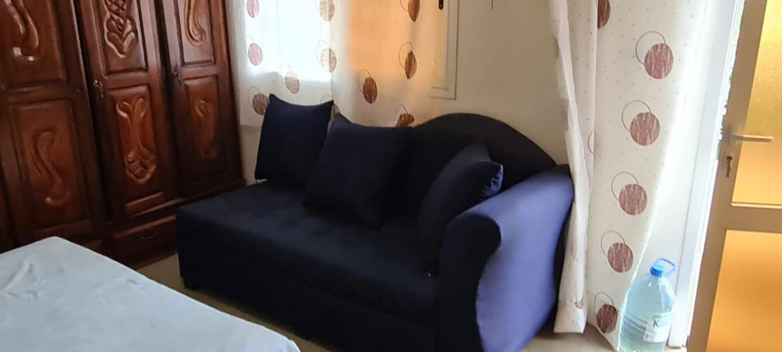 Keur Manga Apartment Somone Bilik gambar