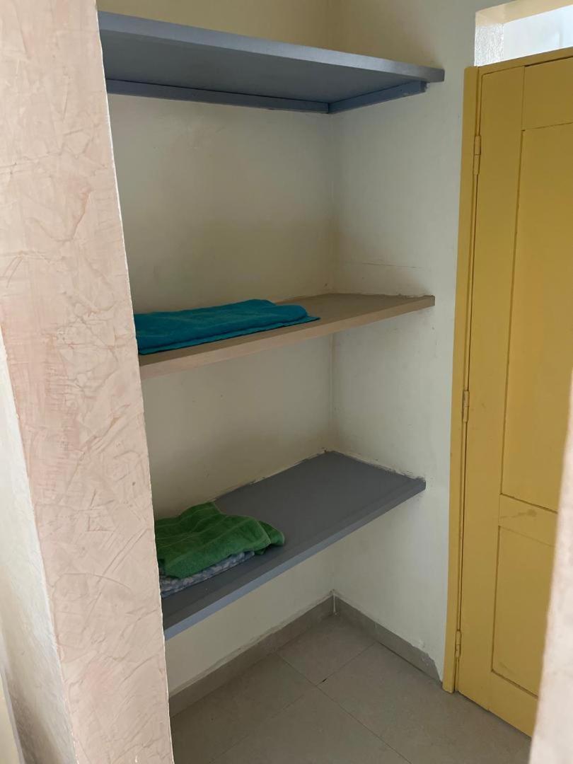 Keur Manga Apartment Somone Bilik gambar