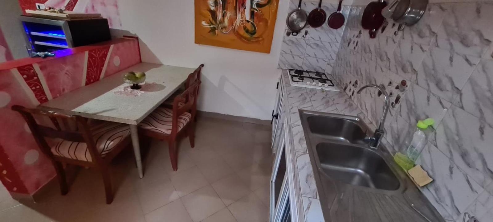 Keur Manga Apartment Somone Bilik gambar